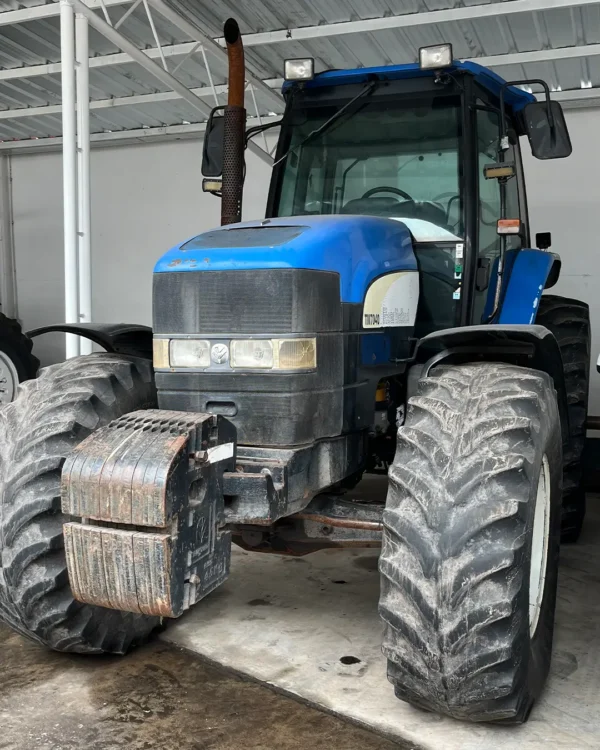 Tractor New Holland TM7040 HP180