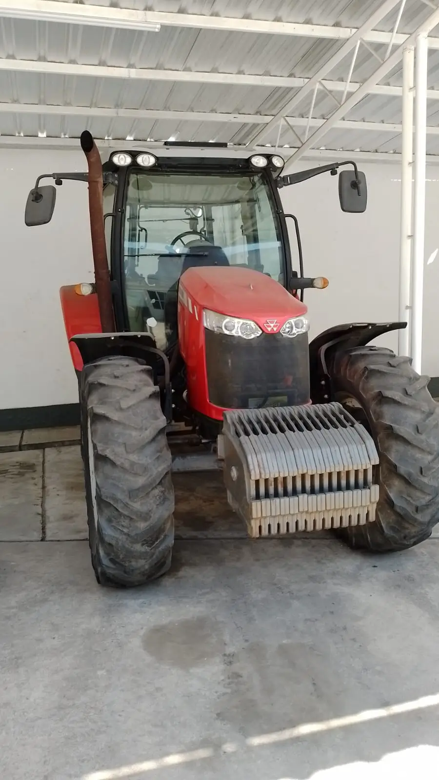 Tractor MF 6713 - Imagen 3