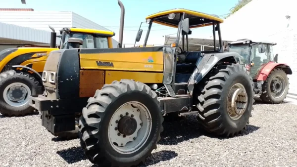 Tractor valtra bh 140 - Imagen 2